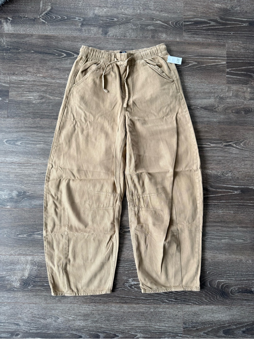 New GAP Barrel leg Pants